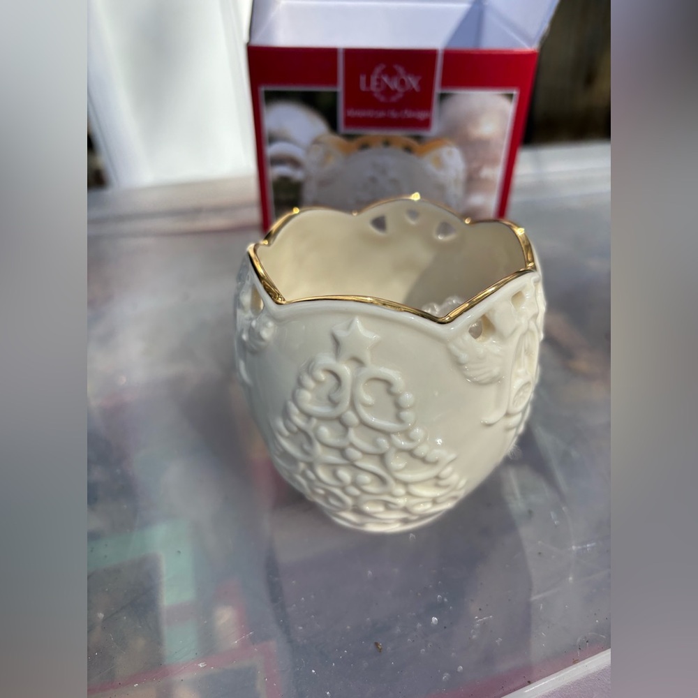 Lenox American By Design Merry Lights Cream and Gold Accent Candle Holder - Picture 3 of 4